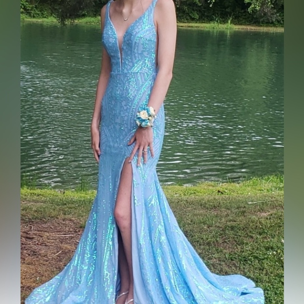 Beautiful Blue Prom Dress